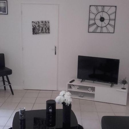 Apartamento Chez Zazouilles Pau Exterior foto